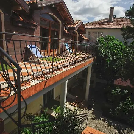 Yoanna Гостевой дом Балчик