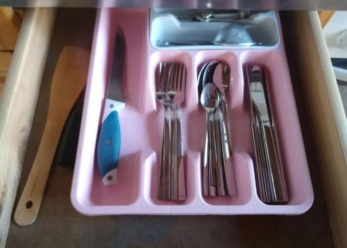 Yoanna 2* بالشيك